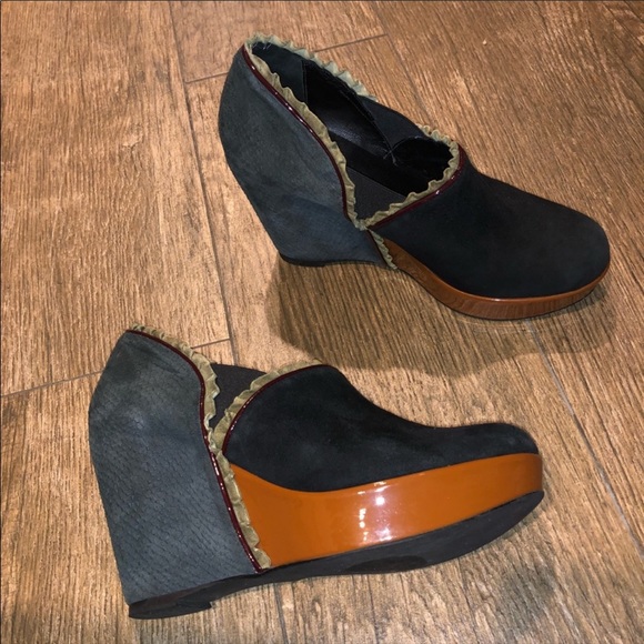 Kron Wedges - Picture 3 of 11
